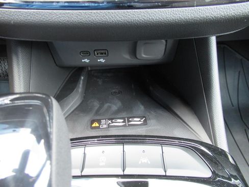 New 2026 Buick Envista Preferred FWD image 28