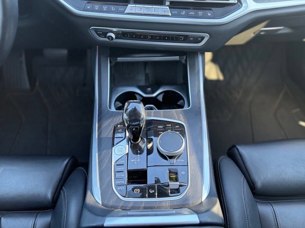Used 2020 BMW X7 xDrive40i w/ Premium Package AWD/4WD image 34