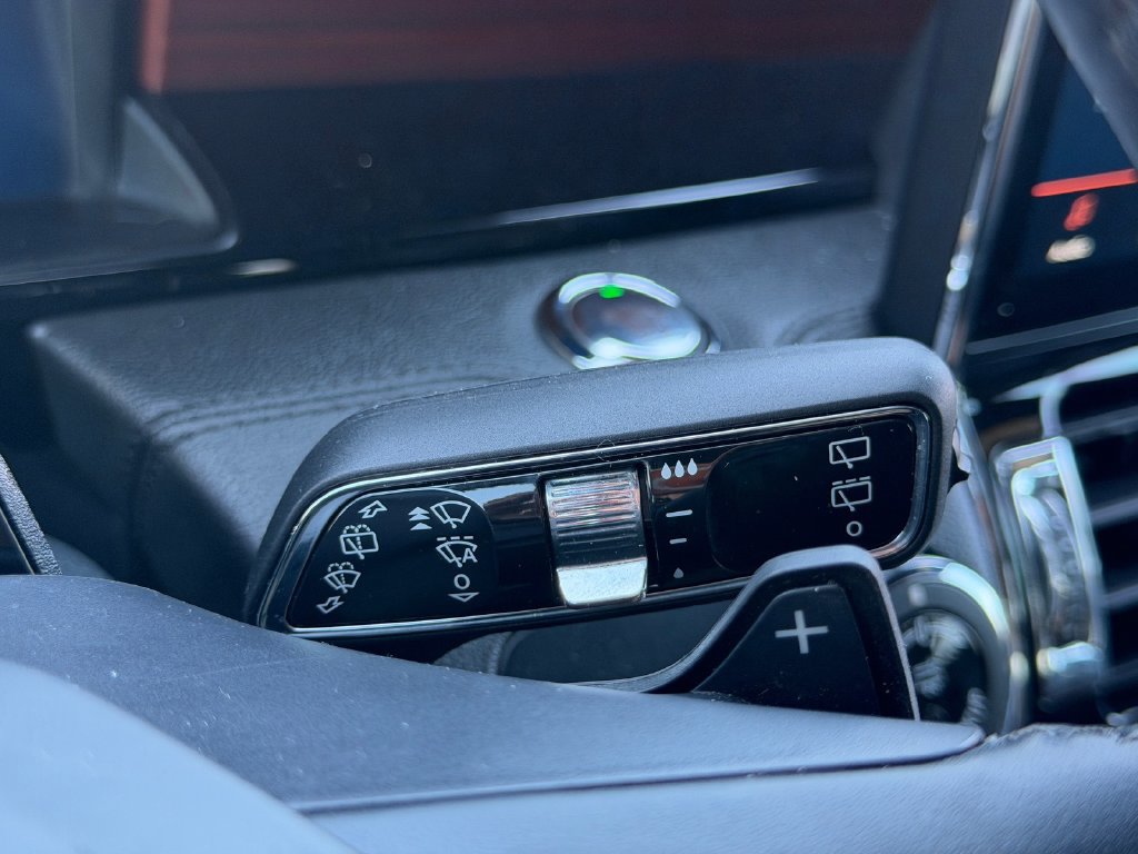 Used 2023 Lincoln Navigator Reserve AWD/4WD image 16
