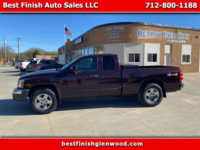 Used 2005 Dodge Dakota SLT