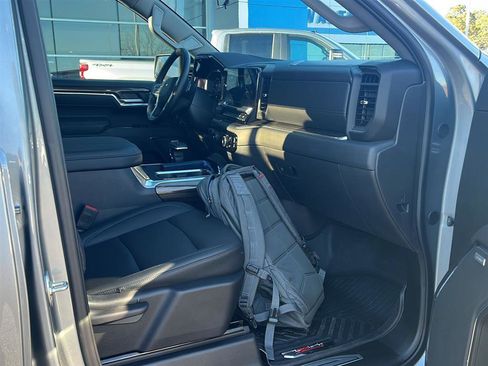 Used 2025 Chevrolet Silverado 1500 LT Trail Boss w/ LT Trail Boss Premium Package image 22