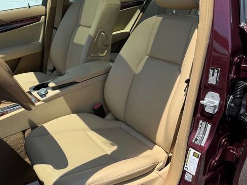 Used 2008 Mercedes-Benz C 300 Sedan w/ Multimedia Pkg image 12