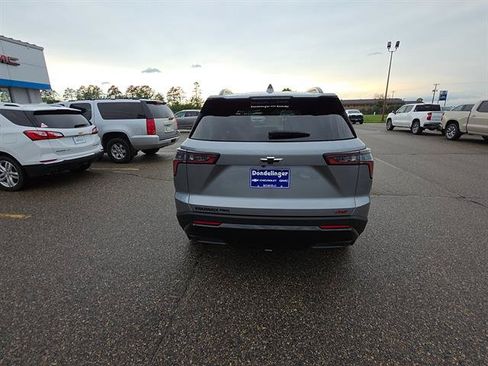 Used 2025 Chevrolet Equinox RS w/ Convenience Package III AWD/4WD image 3