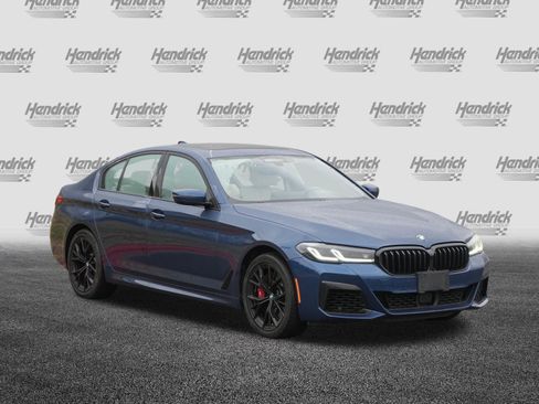 Certified 2023 BMW 540i w/ Dynamic Handling Package image 2