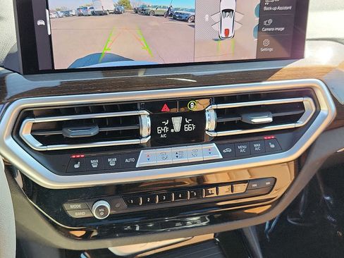 Used 2024 BMW X3 xDrive30i w/ Premium Package image 15