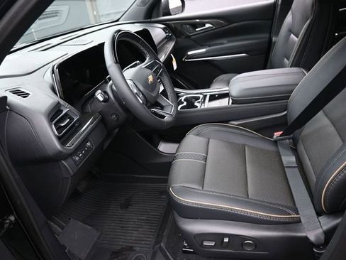 New 2026 Chevrolet Traverse High Country image 8