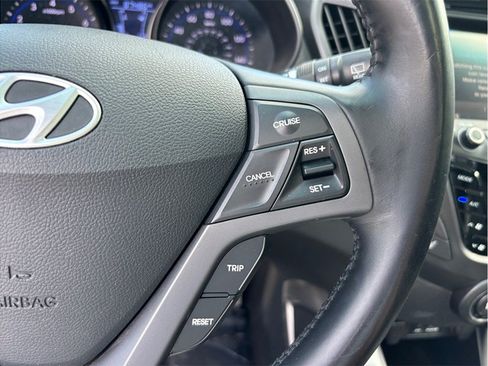 Used 2014 Hyundai Veloster Turbo w/ Turbo Technology Package 04 FWD image 22
