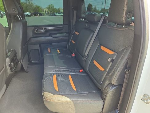 Used 2024 GMC Sierra 2500 AT4 AWD/4WD image 48