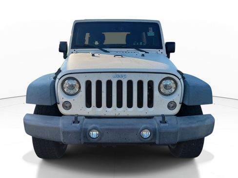 Used 2018 Jeep Wrangler Unlimited Sport S AWD/4WD image 2