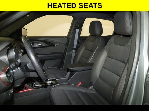 Used 2023 Chevrolet TrailBlazer RS AWD/4WD image 3