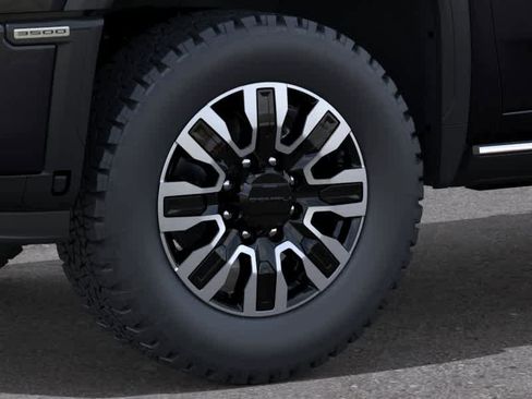 New 2026 GMC Sierra 3500 Denali Ultimate AWD/4WD image 9