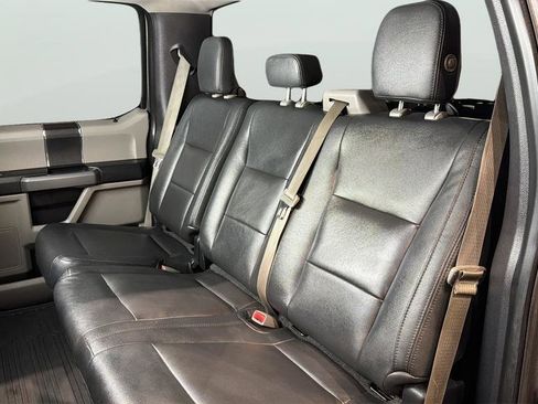 Used 2016 Ford F150 XLT image 33