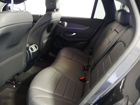 Used 2020 Mercedes-Benz GLC 300 4MATIC image 13