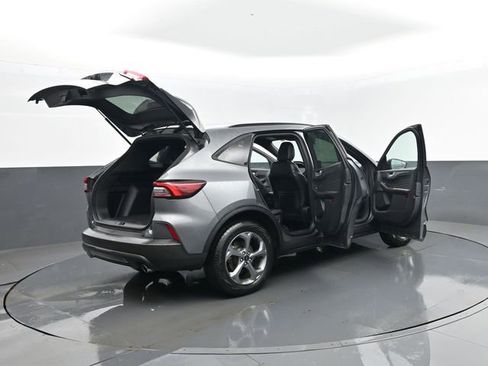 New 2025 Ford Escape ST-Line AWD/4WD image 28