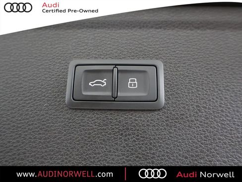Certified 2023 Audi Q5 2.0T Premium w/ Convenience Package image 16