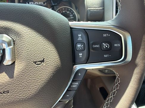 New 2026 RAM 1500 Laramie AWD/4WD image 24
