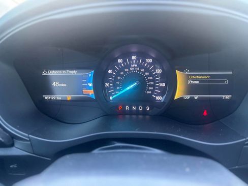 Used 2018 Ford Fusion SE w/ Equipment Group 201A image 23