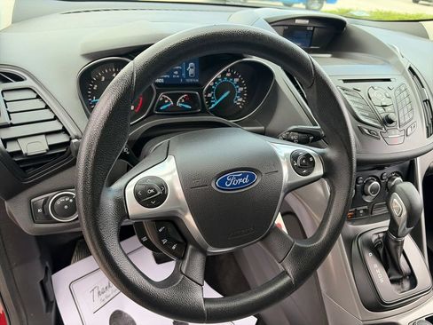 Used 2015 Ford Escape SE AWD/4WD image 19
