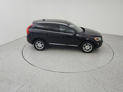 Used 2015 Volvo XC60 T5 Platinum w/ Protection Package AWD/4WD image 16