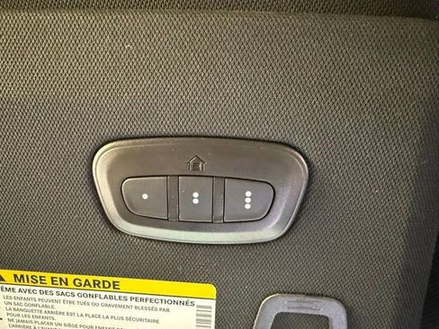 Used 2023 Jeep Grand Cherokee L Limited w/ Luxury Tech Group II image 19