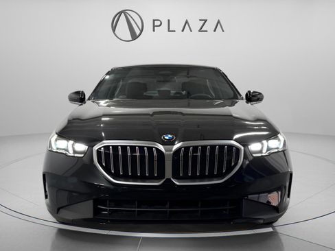 New 2026 BMW 530i xDrive w/ Convenience Package image 8