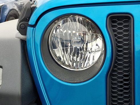 Used 2019 Jeep Wrangler Unlimited Sport S image 9