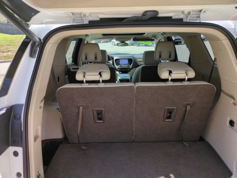Used 2019 GMC Acadia Denali w/ Technology Package image 42