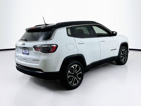 Used 2022 Jeep Compass Limited w/ Sun and Sound Group AWD/4WD image 5