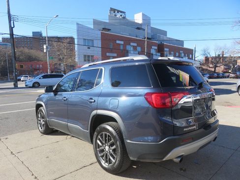 Used 2019 GMC Acadia SLT image 5