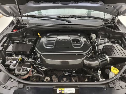 Used 2020 Jeep Grand Cherokee Laredo w/ Quick Order Package 2BN North image 44