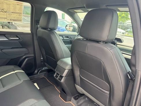 New 2026 GMC Terrain AT4 AWD/4WD image 23