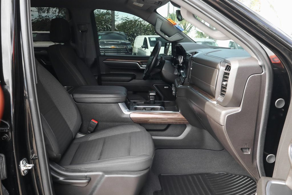 Used 2025 Chevrolet Silverado 1500 RST w/ All Star Edition Plus RWD image 41