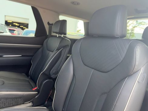 Used 2025 Hyundai Palisade SEL FWD image 28