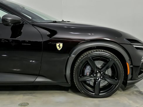 Used 2024 Ferrari Purosangue image 16
