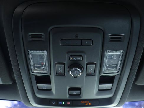 Used 2021 Chevrolet Tahoe High Country AWD/4WD image 26