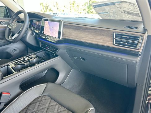 New 2026 Volkswagen Atlas SEL Premium R-Line image 43