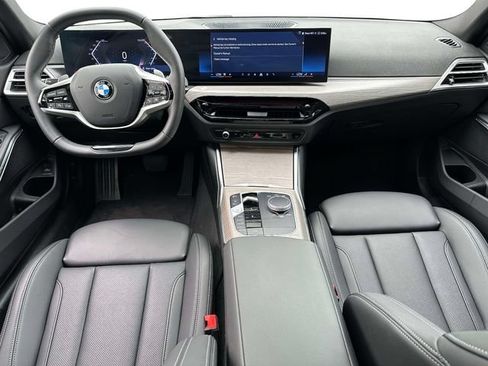 Used 2026 BMW 330i xDrive Sedan AWD/4WD image 18