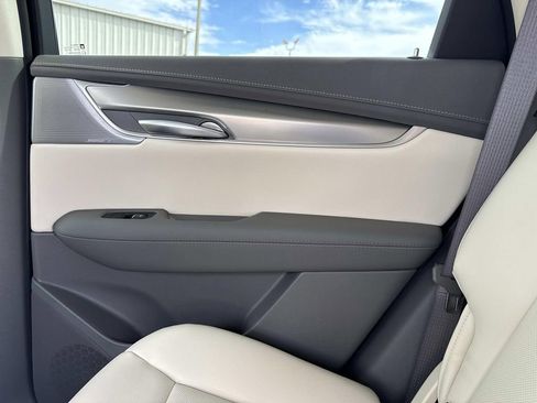 New 2026 Cadillac XT5 Premium Luxury w/ Driver Assist Package image 15