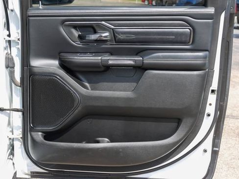 Used 2023 RAM 1500 Limited AWD/4WD image 11