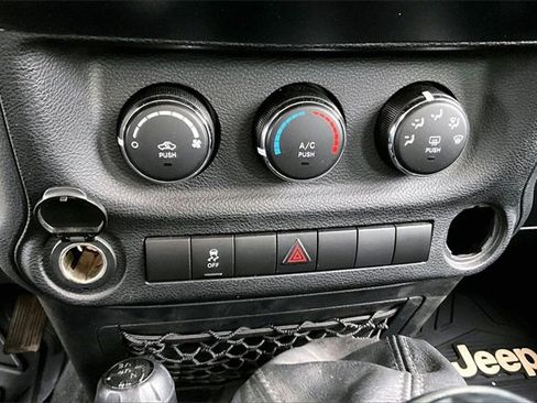 Used 2011 Jeep Wrangler Sport image 14