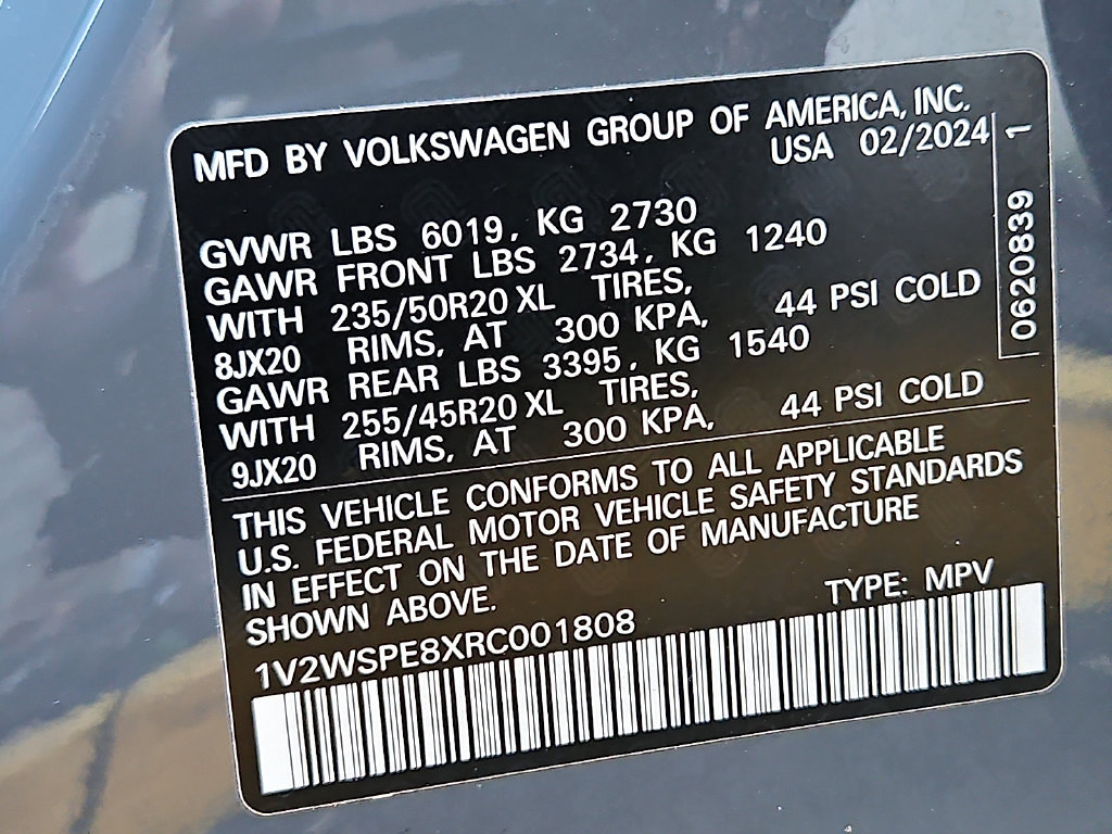 Used 2024 Volkswagen ID.4 Pro S AWD/4WD image 30