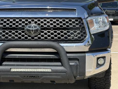 Used 2018 Toyota Tundra SR5 w/ SR5 Upgrade Package RWD image 8
