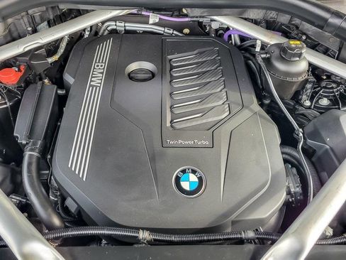 Used 2023 BMW X6 xDrive40i w/ M Sport Package image 24