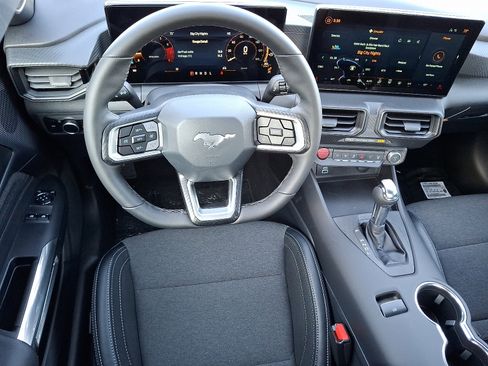 New 2025 Ford Mustang Coupe image 7