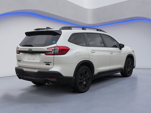 Used 2024 Subaru Ascent Onyx Edition AWD/4WD image 5