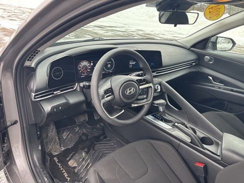Used 2024 Hyundai Elantra SEL image 38