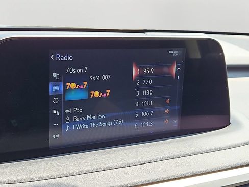 Used 2022 Lexus RX 350 AWD w/ Premium Package image 18