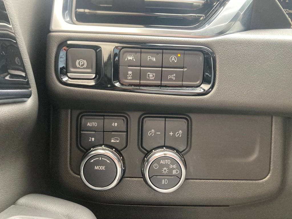 Certified 2025 GMC Yukon Elevation AWD/4WD image 29
