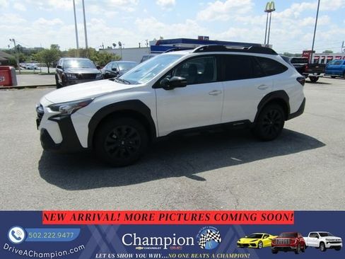 Used 2023 Subaru Outback Onyx Edition AWD/4WD image 1