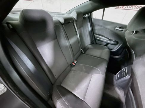 Used 2018 Dodge Charger R/T Scat Pack w/ Driver Confidence Group RWD image 29